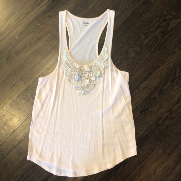 Pale pink tank with detail, size medium - Picture 1 of 3